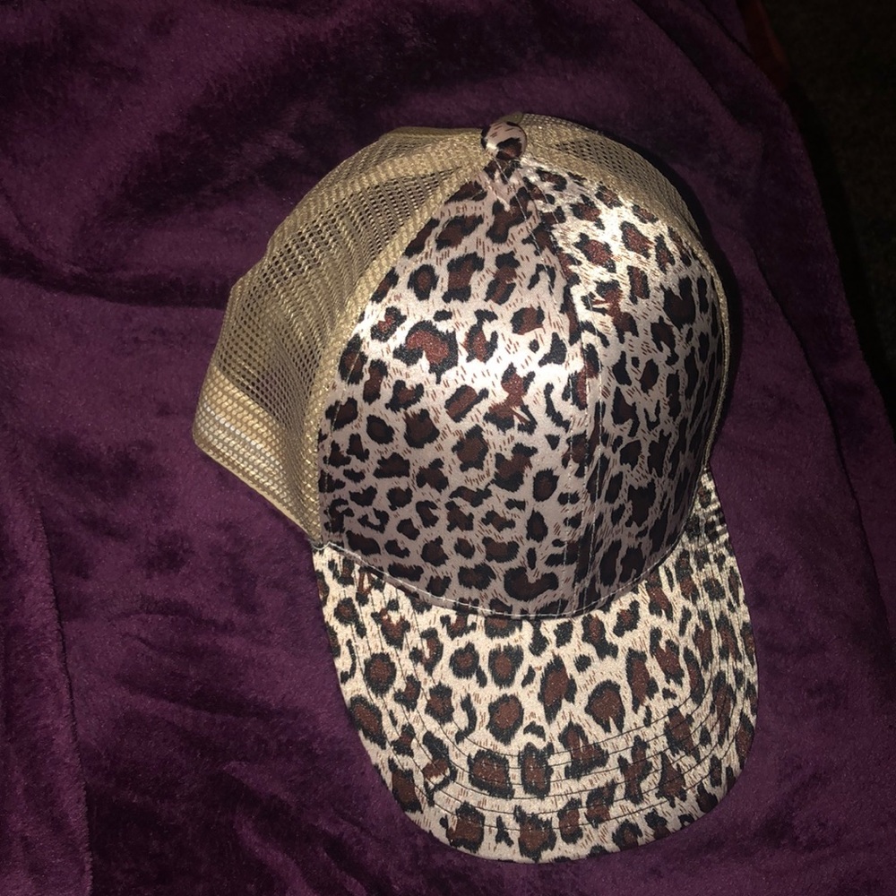 CC Hat / with pony tail! 😍